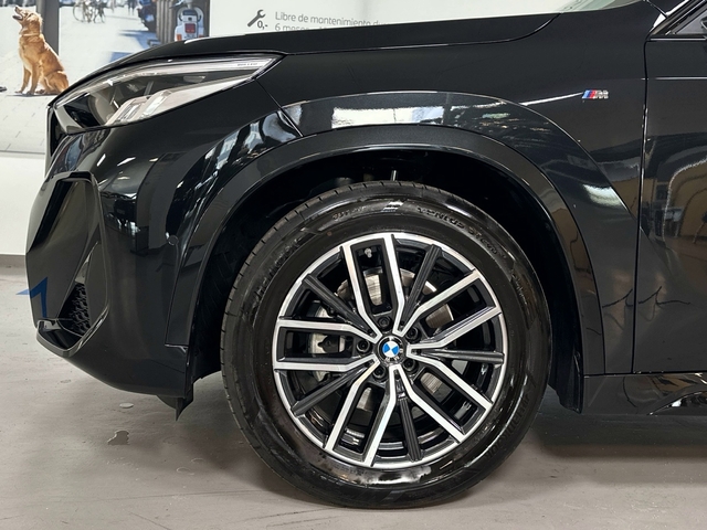 BMW X1 sDrive18d color Negro. Año 2025. 110KW(150CV). Diésel. En concesionario Triocar Gijón (Bmw y Mini) de Asturias