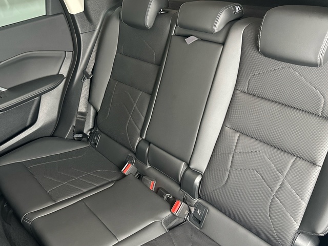 BMW X1 sDrive18d color Gris Plata. Año 2025. 110KW(150CV). Diésel. En concesionario Triocar Gijón (Bmw y Mini) de Asturias