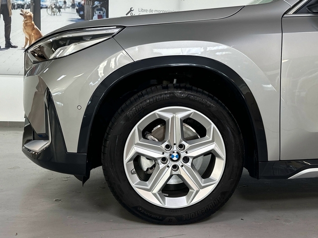 BMW X1 sDrive18d color Gris Plata. Año 2025. 110KW(150CV). Diésel. En concesionario Triocar Gijón (Bmw y Mini) de Asturias