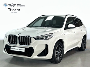 Fotos de BMW X1 sDrive18d color Blanco. Año 2025. 110KW(150CV). Diésel. En concesionario Triocar Gijón (Bmw y Mini) de Asturias