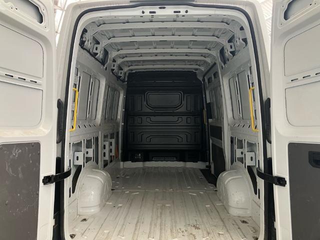 Volkswagen Crafter Furgon Batalla Media TN 2.0 TDI 103 kW (140 CV) 3.500