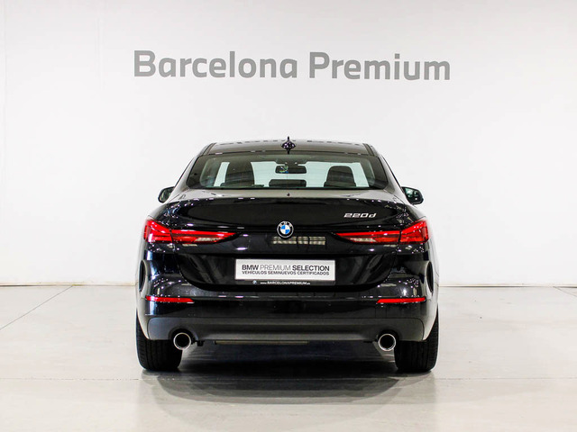 BMW Serie 2 220d Gran Coupe color Negro. Año 2019. 140KW(190CV). Diésel. En concesionario Barcelona Premium -- GRAN VIA de Barcelona