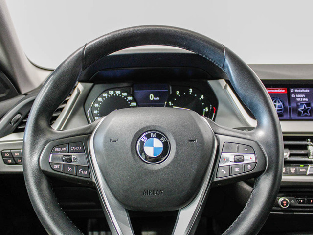 BMW Serie 2 220d Gran Coupe color Negro. Año 2019. 140KW(190CV). Diésel. En concesionario Barcelona Premium -- GRAN VIA de Barcelona
