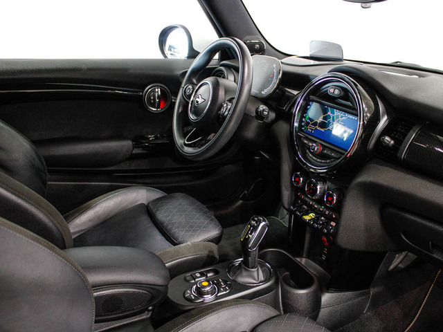 fotoG 7 del MINI MINI 3 Puertas Cooper SE 135 kW (184 CV) 184cv Eléctrico del 2020 en Barcelona