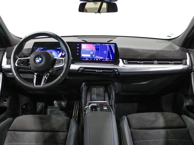 BMW X2 sDrive18d color Negro. Año 2024. 110KW(150CV). Diésel. En concesionario Barcelona Premium -- GRAN VIA de Barcelona