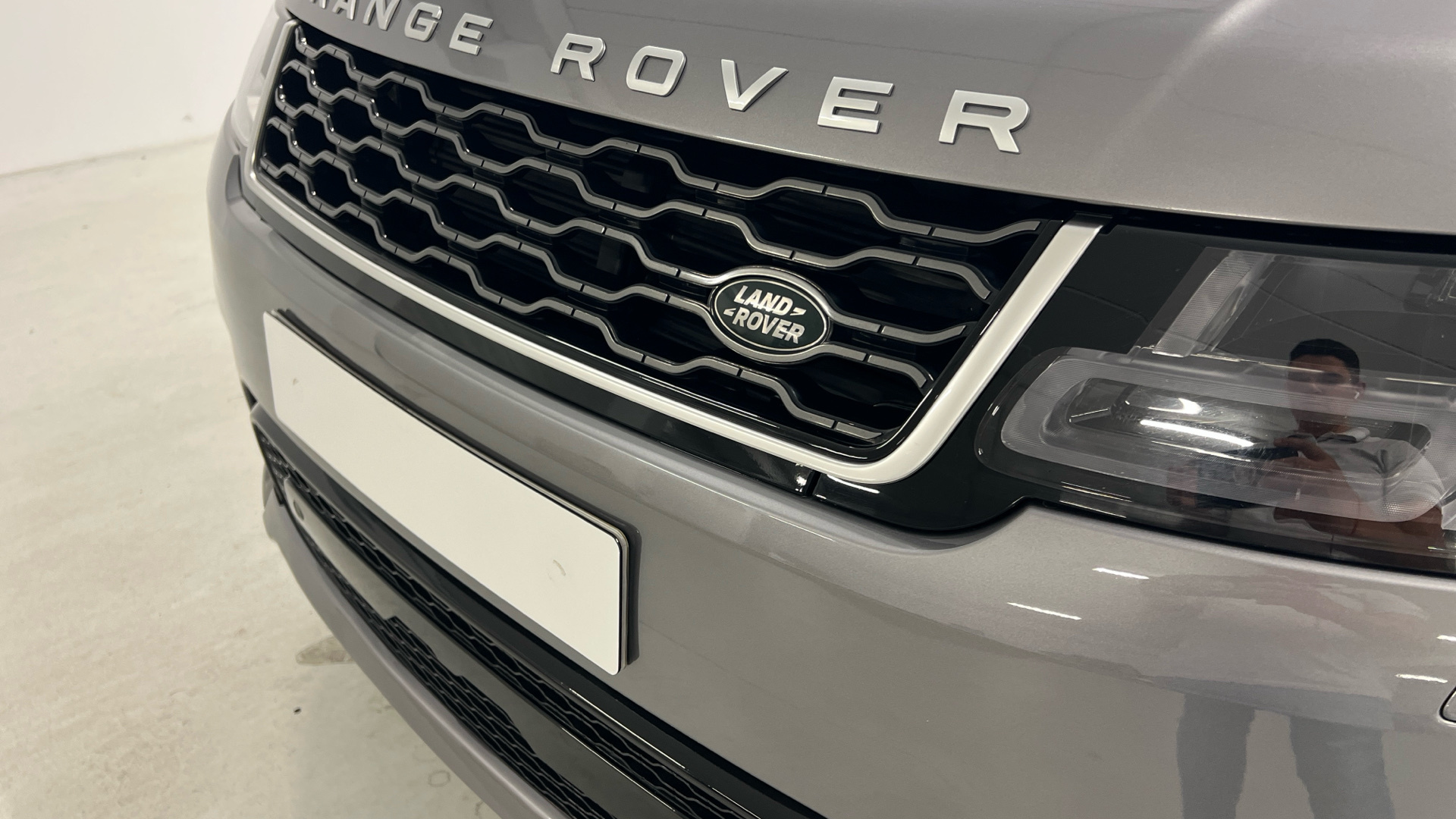 Land Rover Range Rover Sport 3.0D I6 en Barcelona
