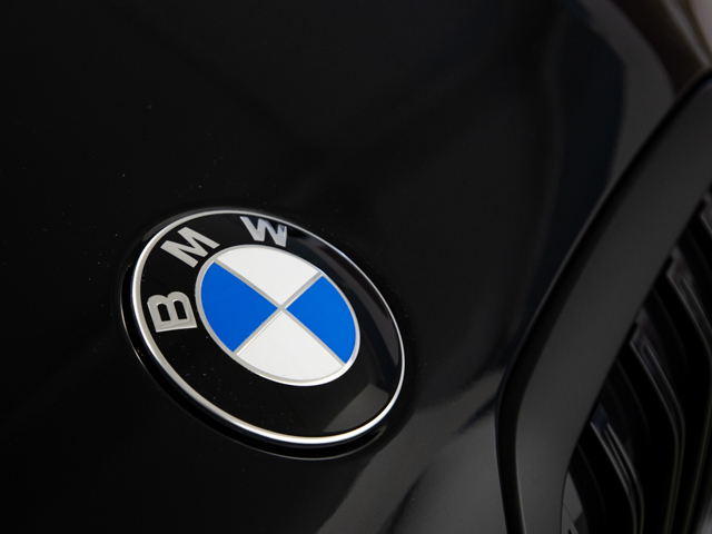 BMW X7 xDrive40i color Negro. Año 2025. 280KW(381CV). Gasolina. En concesionario BMW Fuenteolid Valladolid de Valladolid