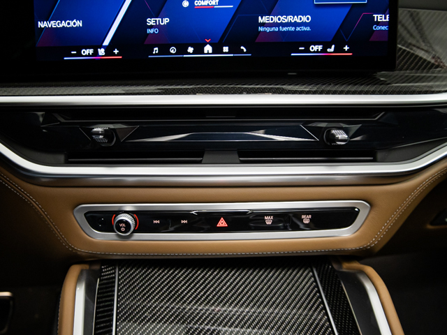 BMW M X6 M color Negro. Año 2025. 460KW(625CV). Gasolina. En concesionario BMW Fuenteolid Valladolid de Valladolid