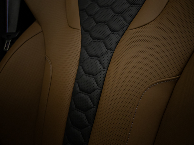 BMW M X6 M color Negro. Año 2025. 460KW(625CV). Gasolina. En concesionario BMW Fuenteolid Valladolid de Valladolid