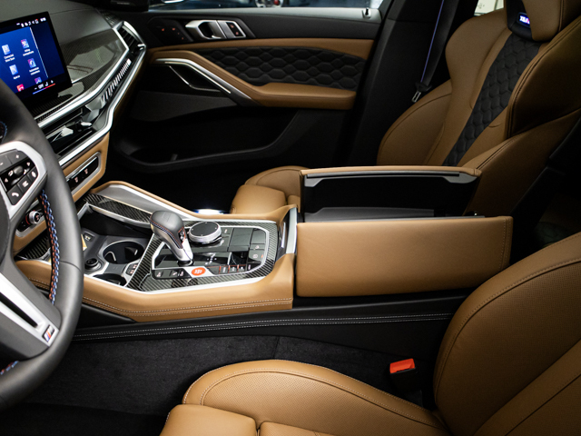 BMW M X6 M color Negro. Año 2025. 460KW(625CV). Gasolina. En concesionario BMW Fuenteolid Valladolid de Valladolid