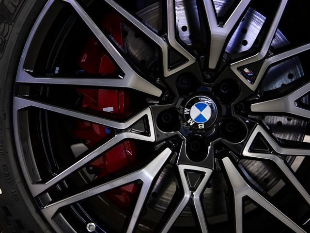 BMW M X6 M color Negro. Año 2025. 460KW(625CV). Gasolina. En concesionario BMW Fuenteolid Valladolid de Valladolid