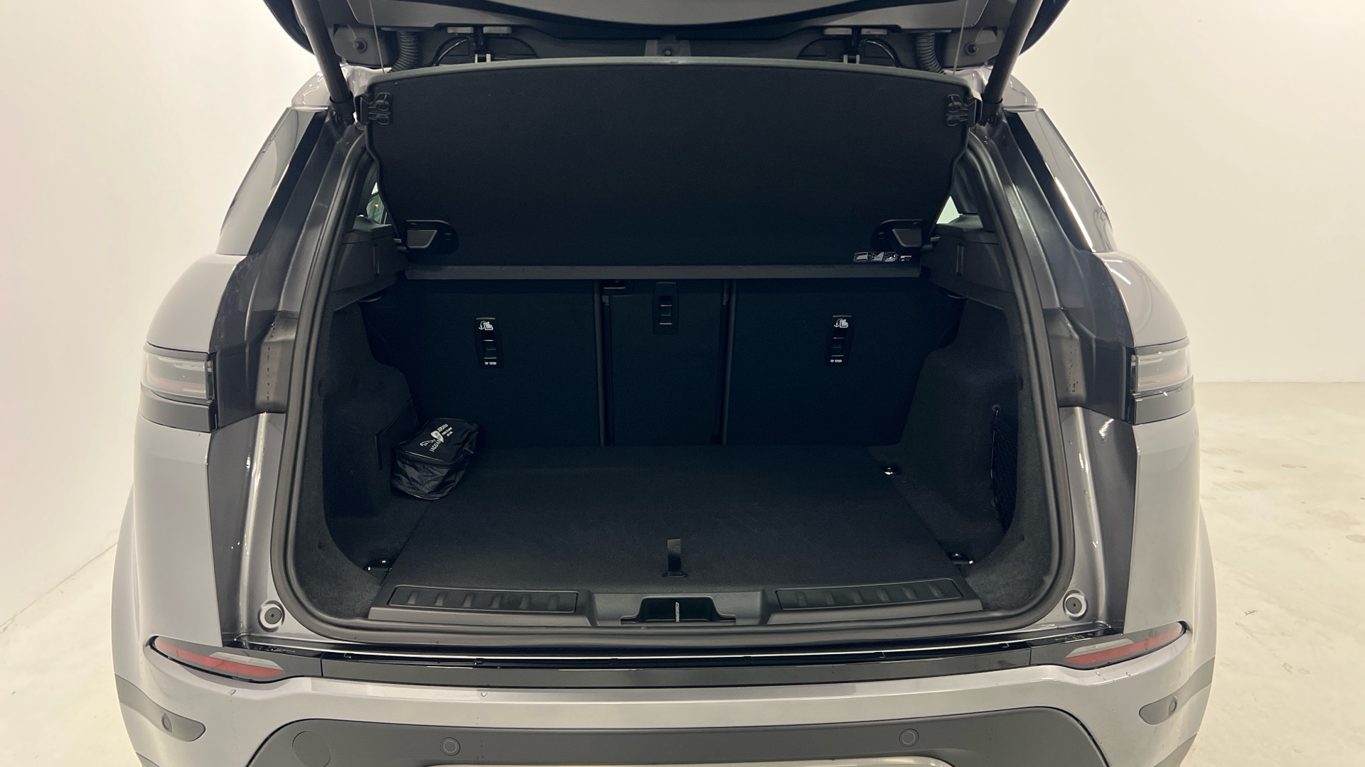 Land Rover Range Rover Evoque P300e PHEV en Barcelona