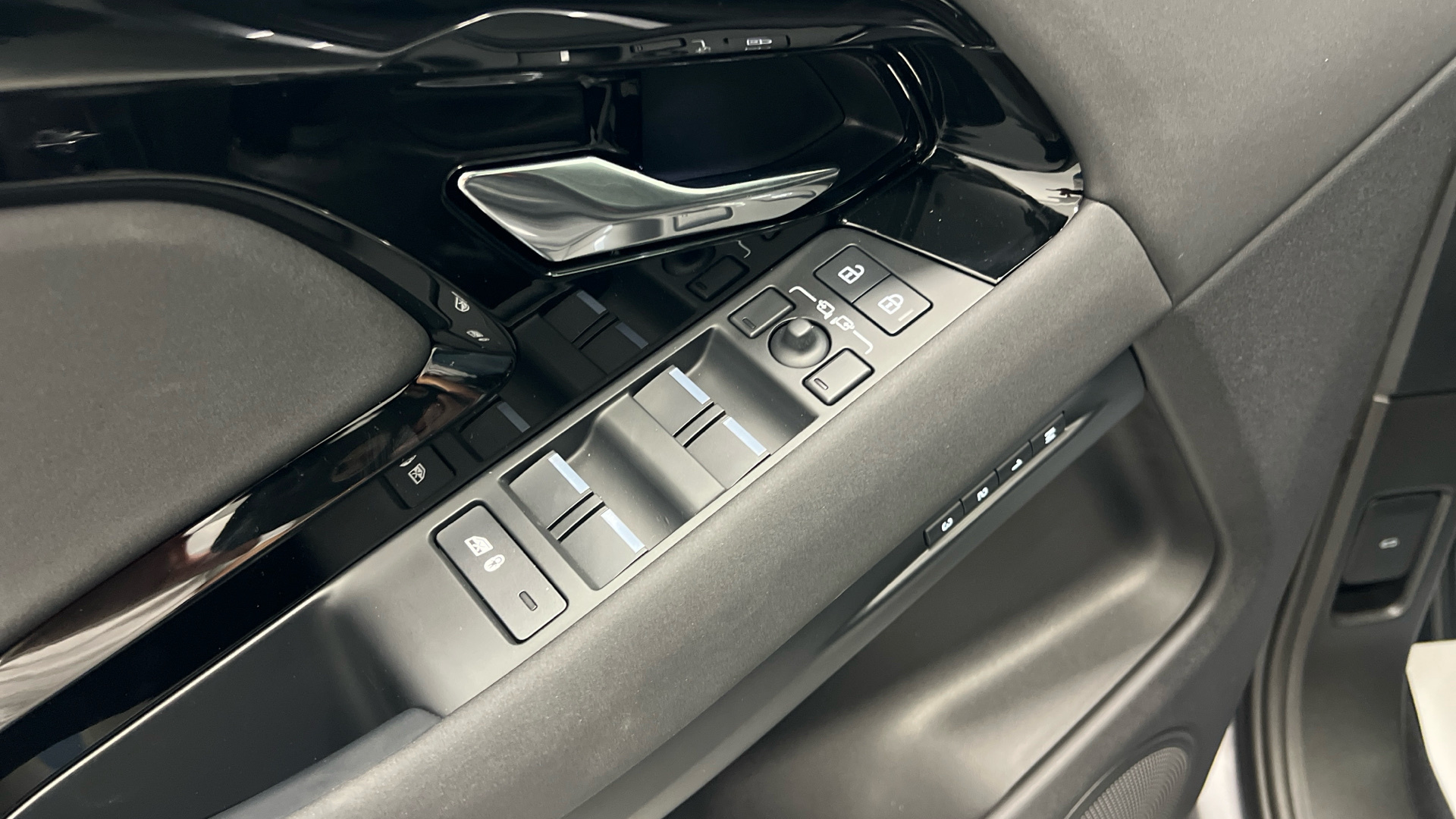 Land Rover Range Rover Evoque P300e PHEV en Barcelona