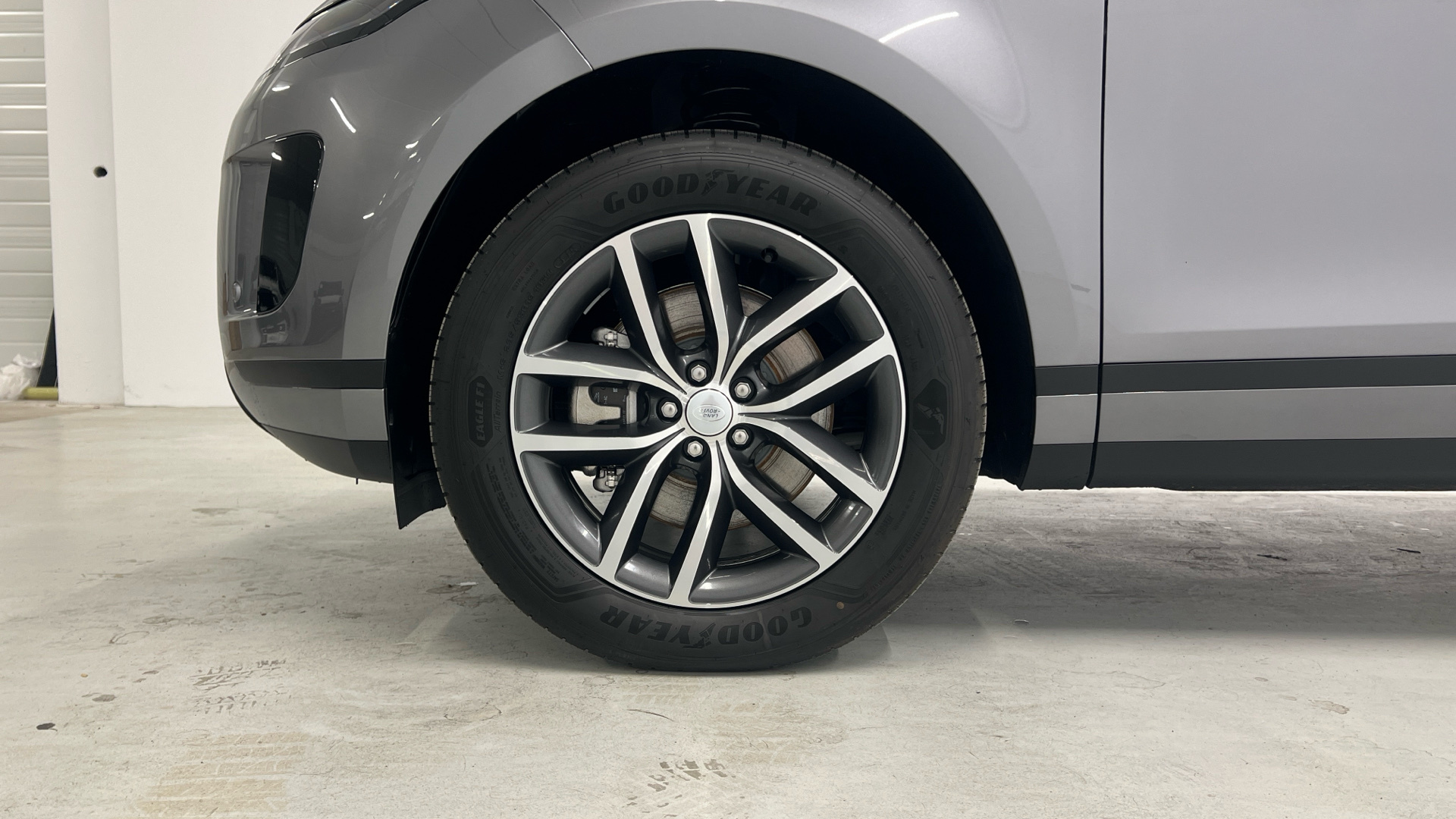 Land Rover Range Rover Evoque P300e PHEV en Barcelona