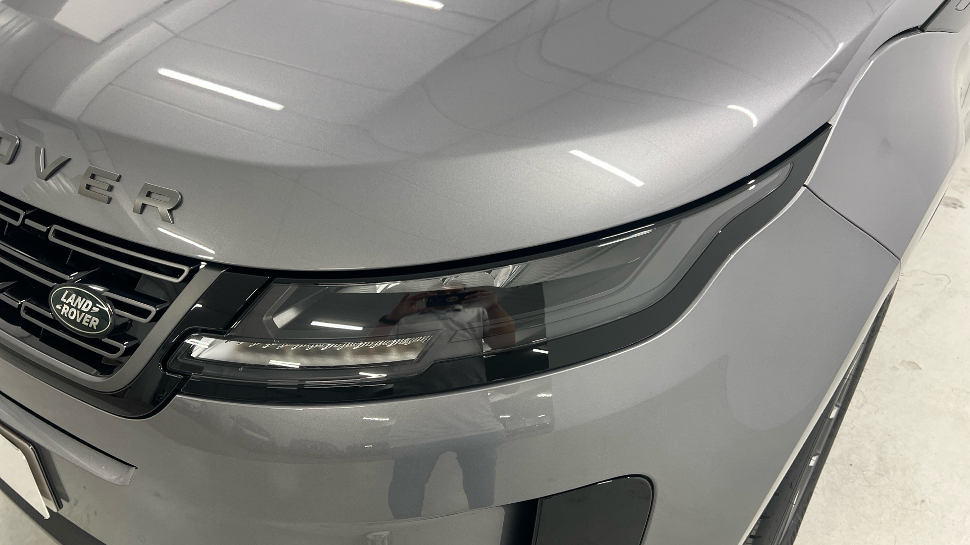 Land Rover Range Rover Evoque P300e PHEV en Barcelona