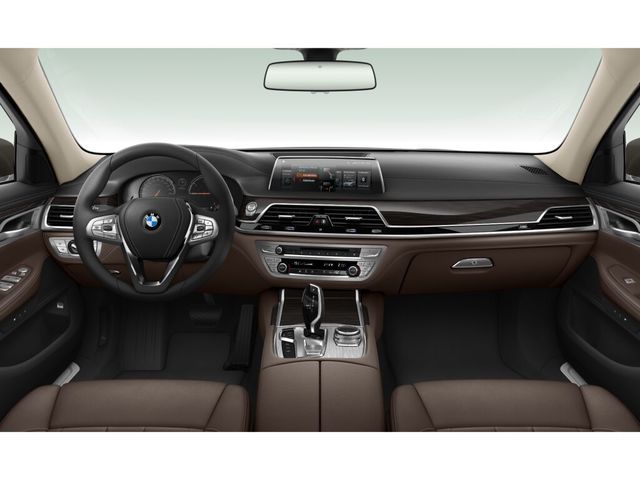 BMW Serie 7 740d color Gris. Año 2018. 235KW(320CV). Diésel. En concesionario Cabrero Motorsport de Huesca