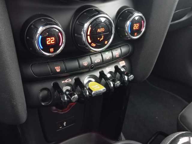 fotoG 17 del MINI MINI Cooper SE 135 kW (184 CV) 184cv Eléctrico del 2021 en Zaragoza