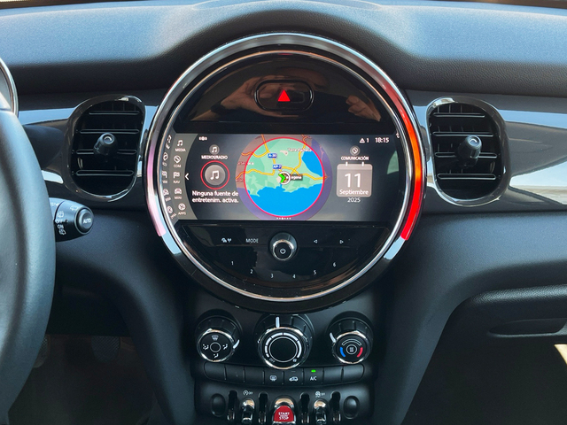 fotoG 13 del MINI MINI Cooper One 75 kW (102 CV) 102cv Gasolina del 2021 en Murcia