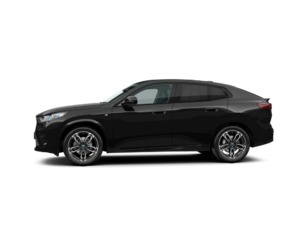 BMW iX2 eDrive20 color Negro. Año 2024. 150KW(204CV). Eléctrico. En concesionario Oliva Motor Tarragona de Tarragona