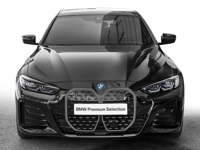 BMW i4 eDrive40 color Negro. Año 2025. 250KW(340CV). Eléctrico. En concesionario Caetano Cuzco, Alcalá de Madrid