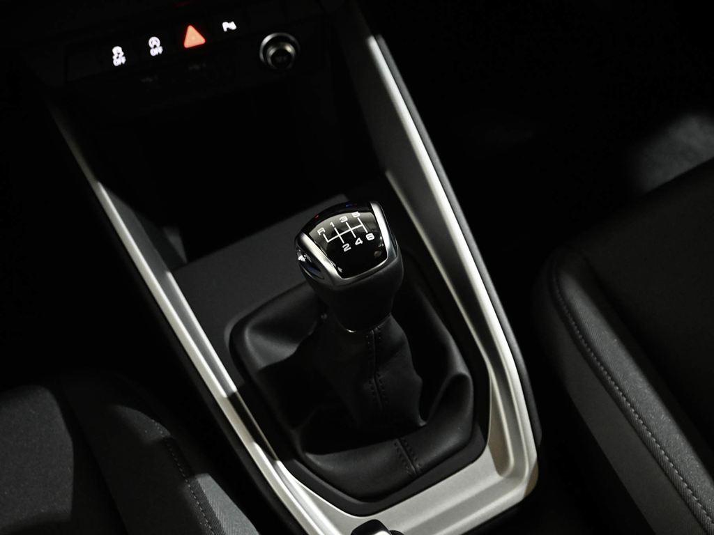 Audi A1 Sportback Adrenalin edition 30 TFSI 81 kW (110 CV) 10