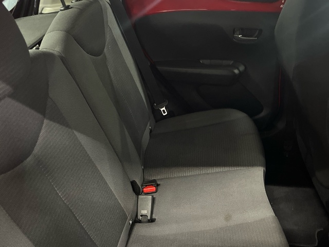 Toyota Aygo 1.0 70 x-play 53 kW (72 CV)