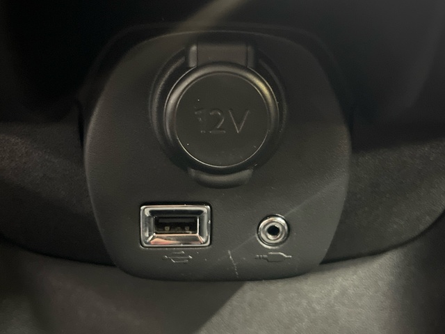 Toyota Aygo 1.0 70 x-play 53 kW (72 CV)