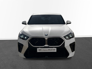 Fotos de BMW X2 sDrive18d color Blanco. Año 2025. 110KW(150CV). Diésel. En concesionario MURCIA PREMIUM S.L. JUAN CARLOS I de Murcia