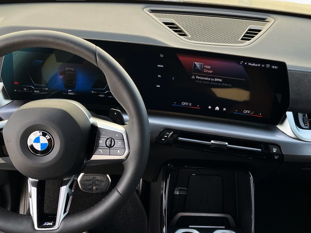 BMW X2 sDrive18d color Negro. Año 2025. 110KW(150CV). Diésel. En concesionario MURCIA PREMIUM S.L. JUAN CARLOS I de Murcia
