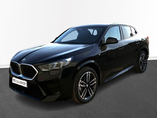 Fotos de BMW X2 sDrive18d color Negro. Año 2025. 110KW(150CV). Diésel. En concesionario MURCIA PREMIUM S.L. JUAN CARLOS I de Murcia