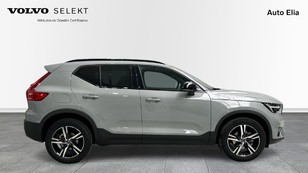 Volvo XC40 T2 Plus Dark Auto 95 kW (129 CV) - 4 Volvo XC40 T2 Ocasión 95 KW (129CV) - 4