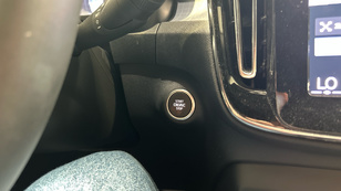 Volvo XC40 T2 Plus Dark Auto 95 kW (129 CV) - 22 Volvo XC40 T2 Ocasión 95 KW (129CV) - 22