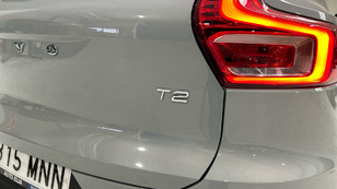 Volvo XC40 T2 Plus Dark Auto 95 kW (129 CV) - 26 Volvo XC40 T2 Ocasión 95 KW (129CV) - 26