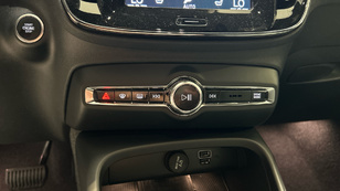 Volvo XC40 T2 Plus Dark Auto 95 kW (129 CV) - 45 Volvo XC40 T2 Ocasión 95 KW (129CV) - 45