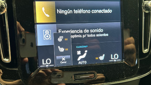 Volvo XC40 T2 Plus Dark Auto 95 kW (129 CV) - 52 Volvo XC40 T2 Ocasión 95 KW (129CV) - 52