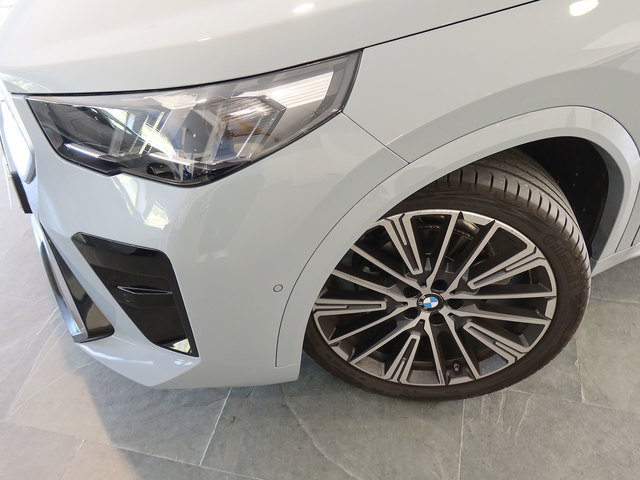 BMW X2 sDrive18d color Gris. Año 2025. 110KW(150CV). Diésel. En concesionario Autogal de Ourense