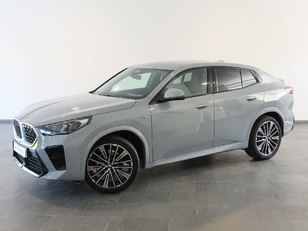 Fotos de BMW X2 sDrive18d color Gris. Año 2025. 110KW(150CV). Diésel. En concesionario Autogal de Ourense