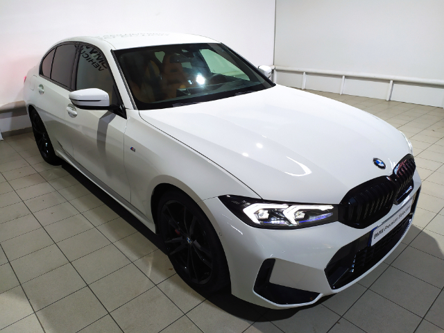 BMW Serie 3 320d color Blanco. Año 2024. 140KW(190CV). Diésel. En concesionario Hispamovil Elche de Alicante