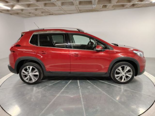 Peugeot 2008 BlueHDi 120 Allure Auto 88 kW (120 CV)