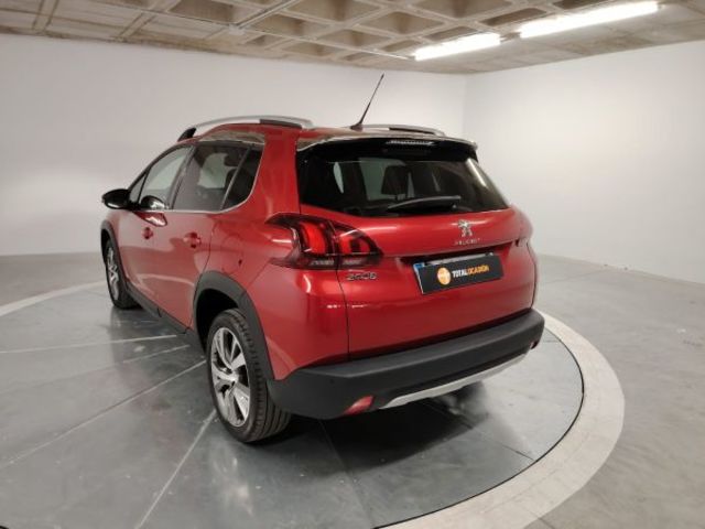 Peugeot 2008 BlueHDi 120 Allure Auto 88 kW (120 CV)