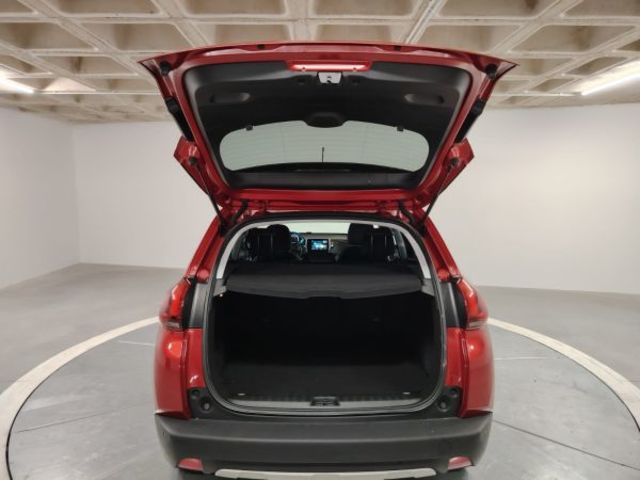Peugeot 2008 BlueHDi 120 Allure Auto 88 kW (120 CV)