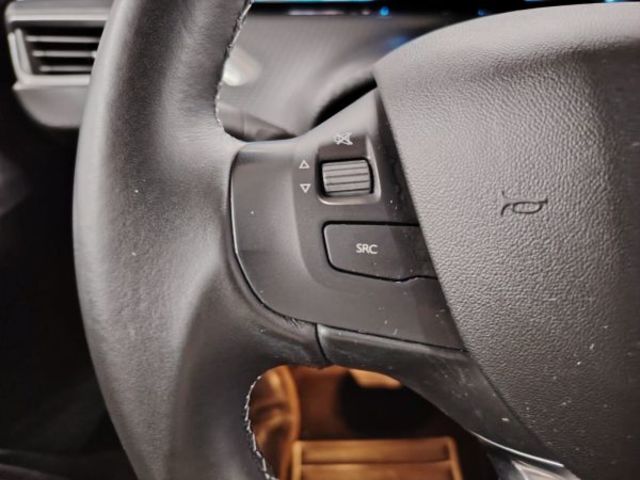 Peugeot 2008 BlueHDi 120 Allure Auto 88 kW (120 CV)
