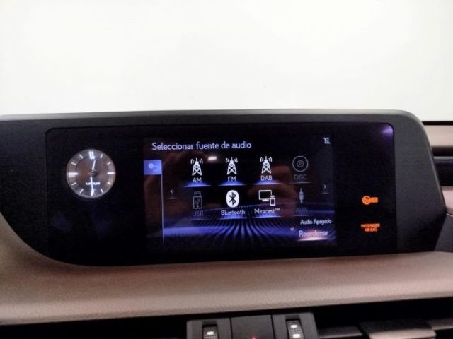 Lexus ES 300h Executive 160 kW (218 CV)