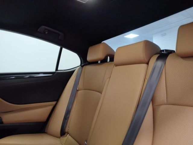 Lexus ES 300h Executive 160 kW (218 CV)