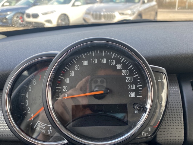 fotoG 11 del MINI MINI 5 Puertas Cooper 100 kW (136 CV) 136cv Gasolina del 2018 en Madrid
