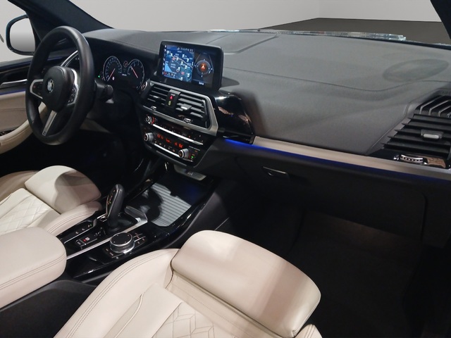 BMW X3 M40i color Negro. Año 2018. 265KW(360CV). Gasolina. En concesionario GANDIA Automoviles Fersan, S.A. de Valencia