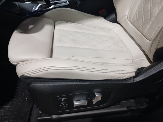 BMW X3 M40i color Negro. Año 2018. 265KW(360CV). Gasolina. En concesionario GANDIA Automoviles Fersan, S.A. de Valencia