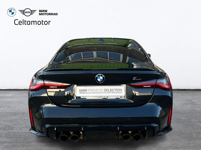BMW M M4 Coupe color Negro. Año 2023. 375KW(510CV). Gasolina. En concesionario Celtamotor Vigo de Pontevedra