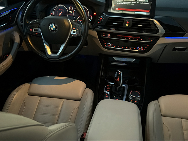 BMW X3 xDrive20d color Blanco. Año 2018. 140KW(190CV). Diésel. En concesionario Carteya Motor | Campo de Gibraltar de Cádiz