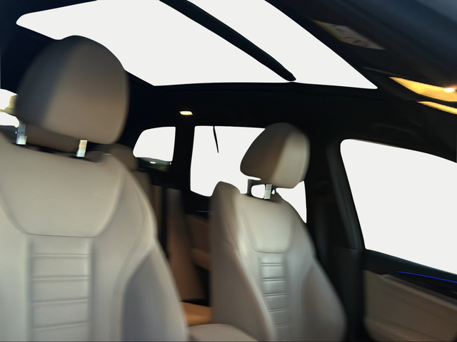 BMW X3 xDrive20d color Blanco. Año 2018. 140KW(190CV). Diésel. En concesionario Carteya Motor | Campo de Gibraltar de Cádiz